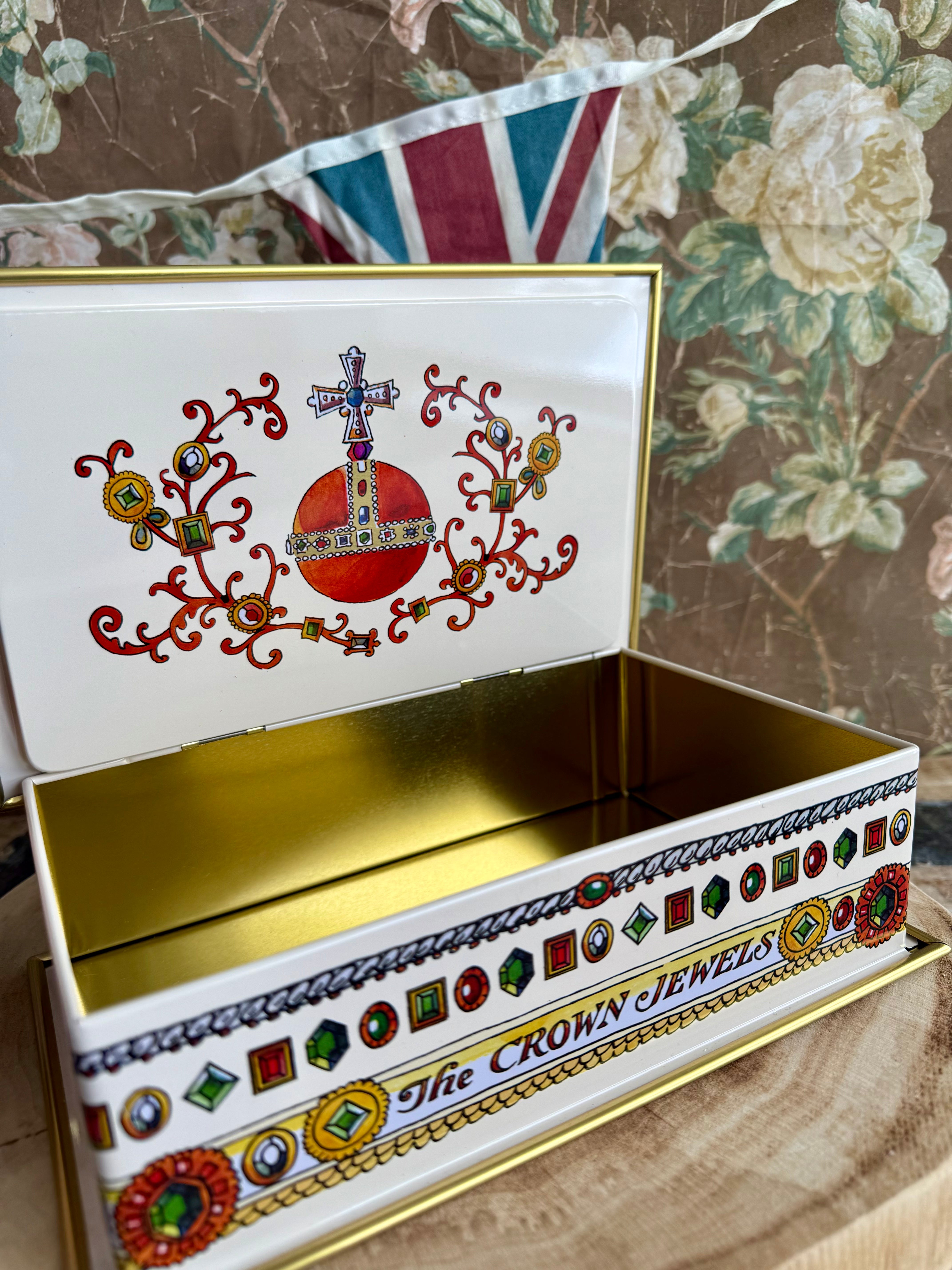 Crown Jewels Hinged Tin