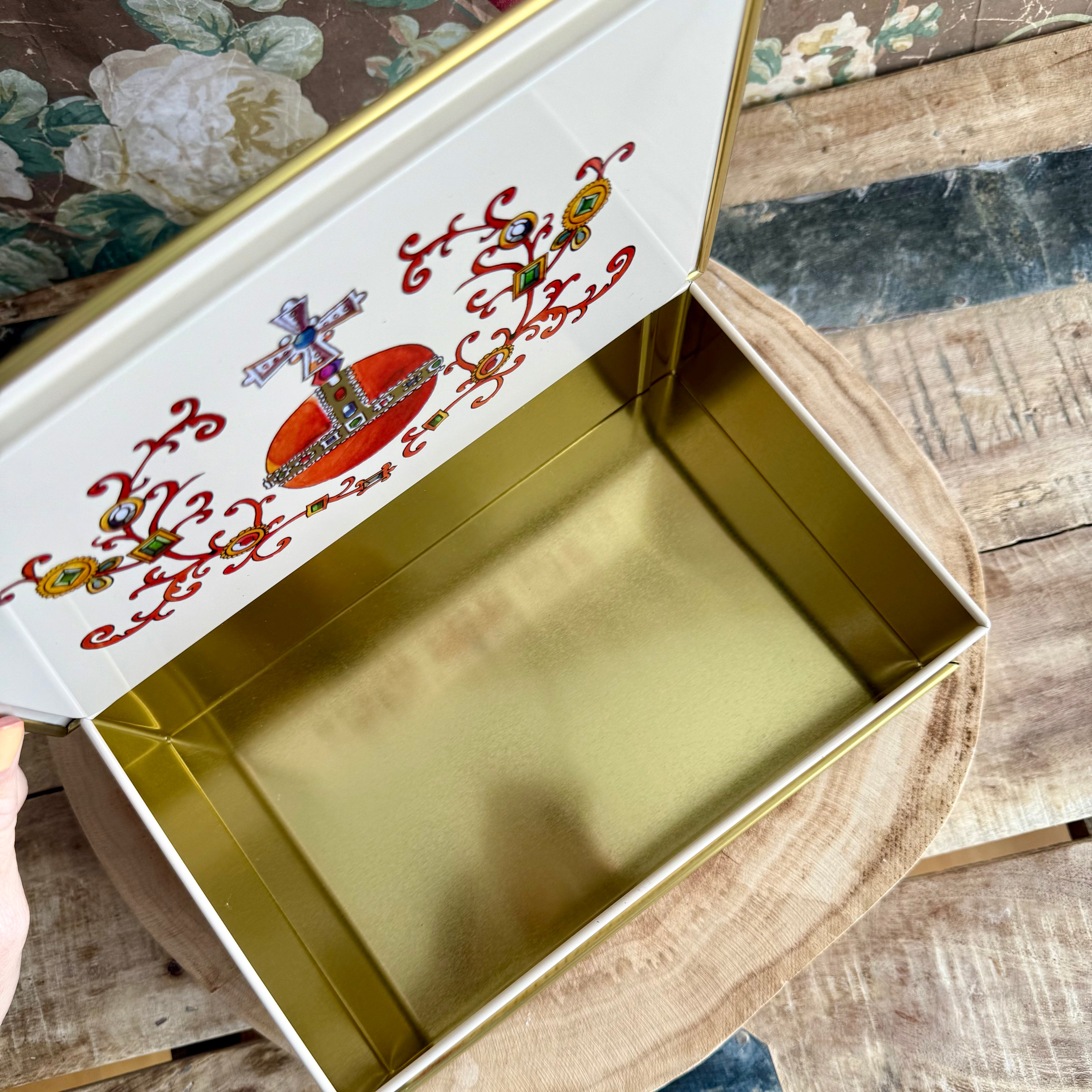 Crown Jewels Hinged Tin
