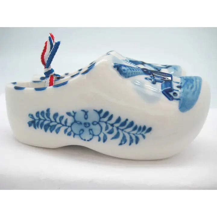 Tiny Dutch Ceramic Shoes