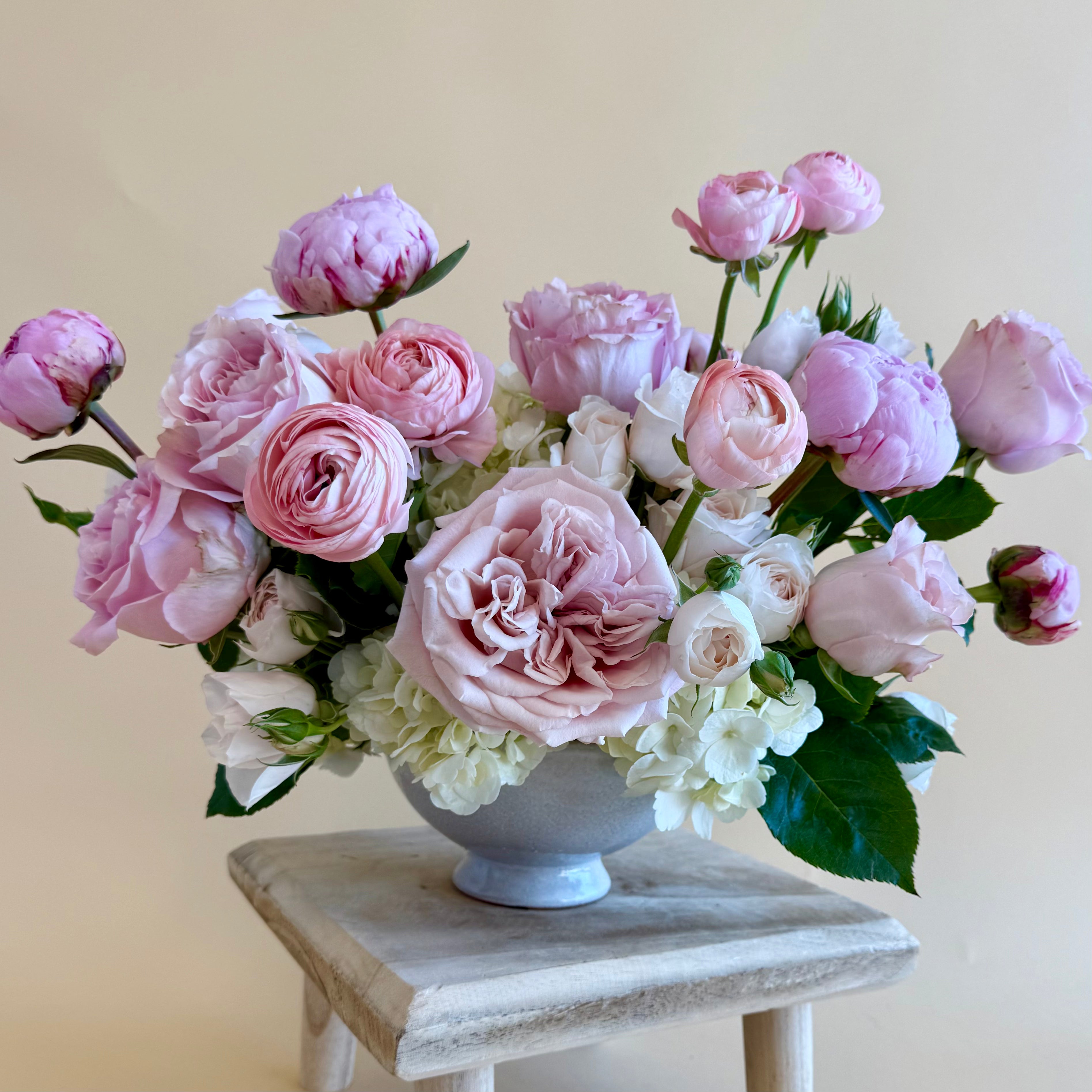 Blush floral vase arrangement