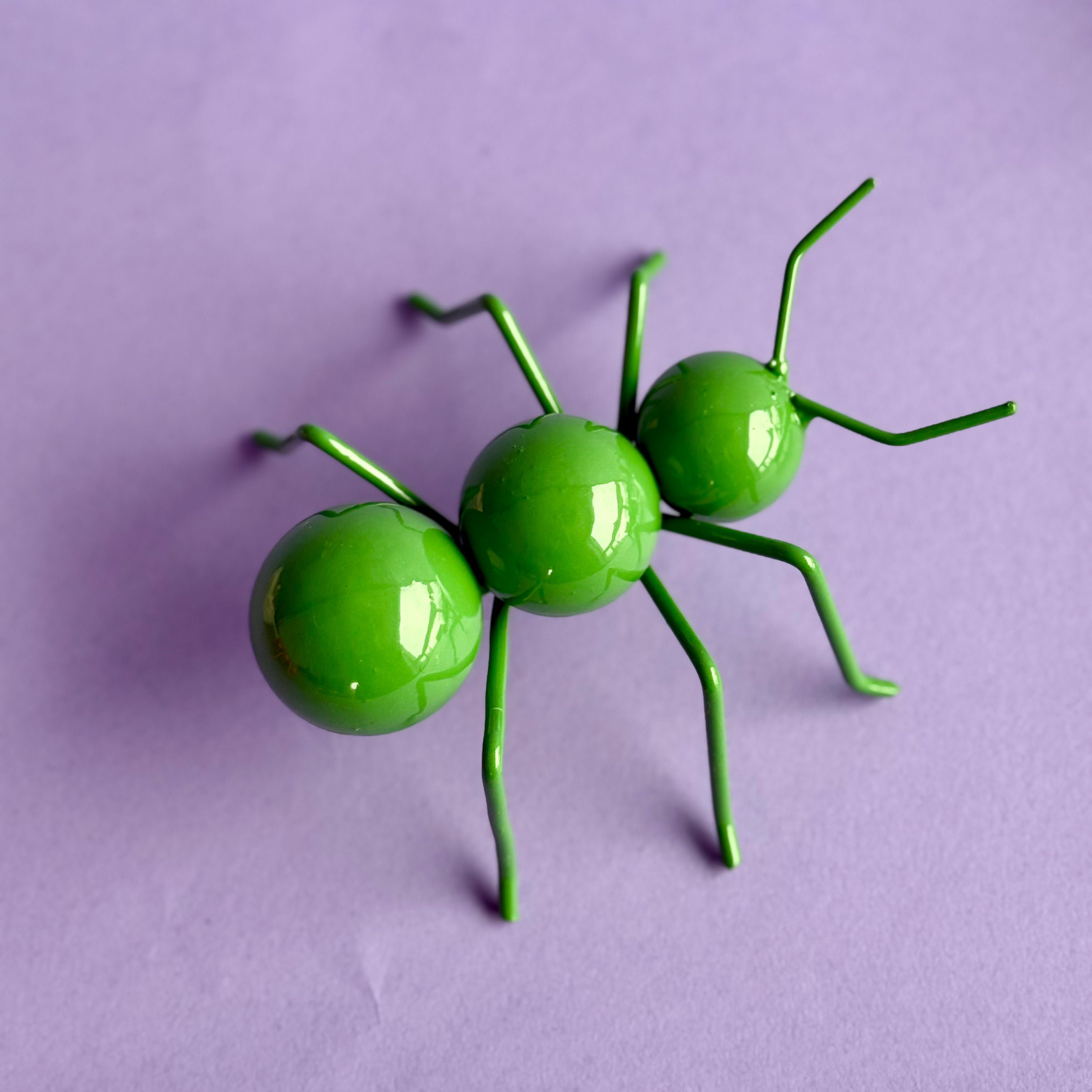 Metal Ant