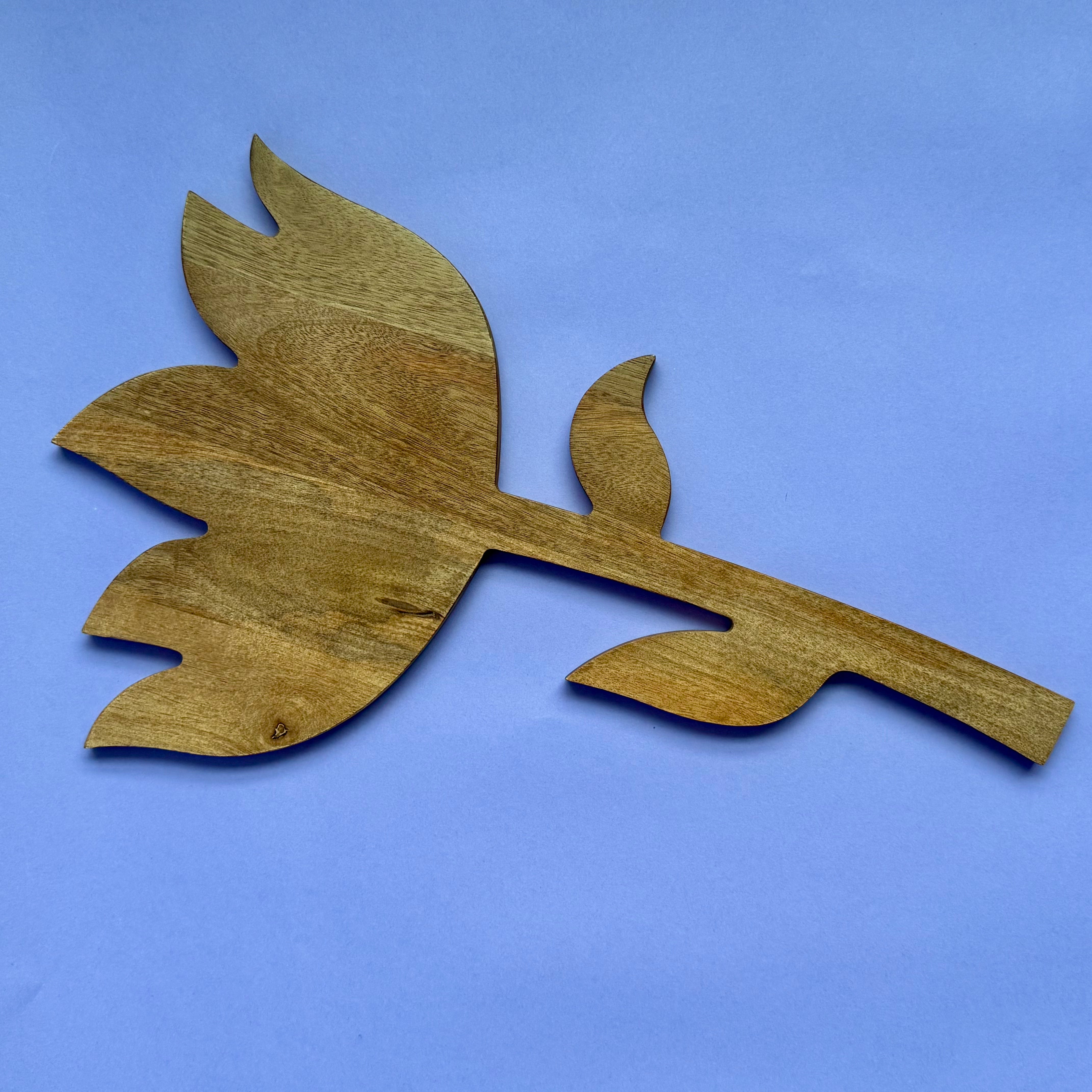 Flower Shaped Mango Wood Board