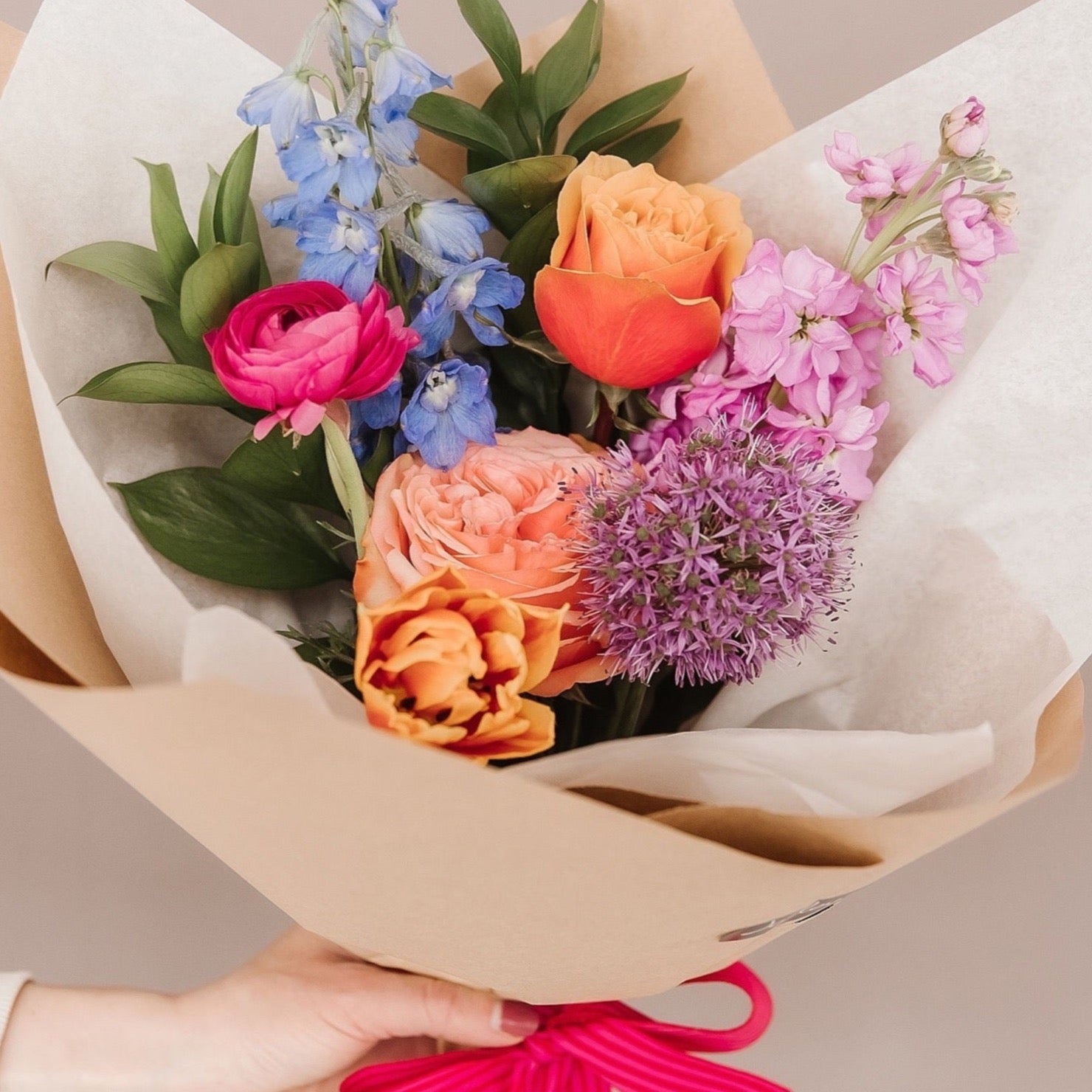 Colorful arrangement of flower bouquet.